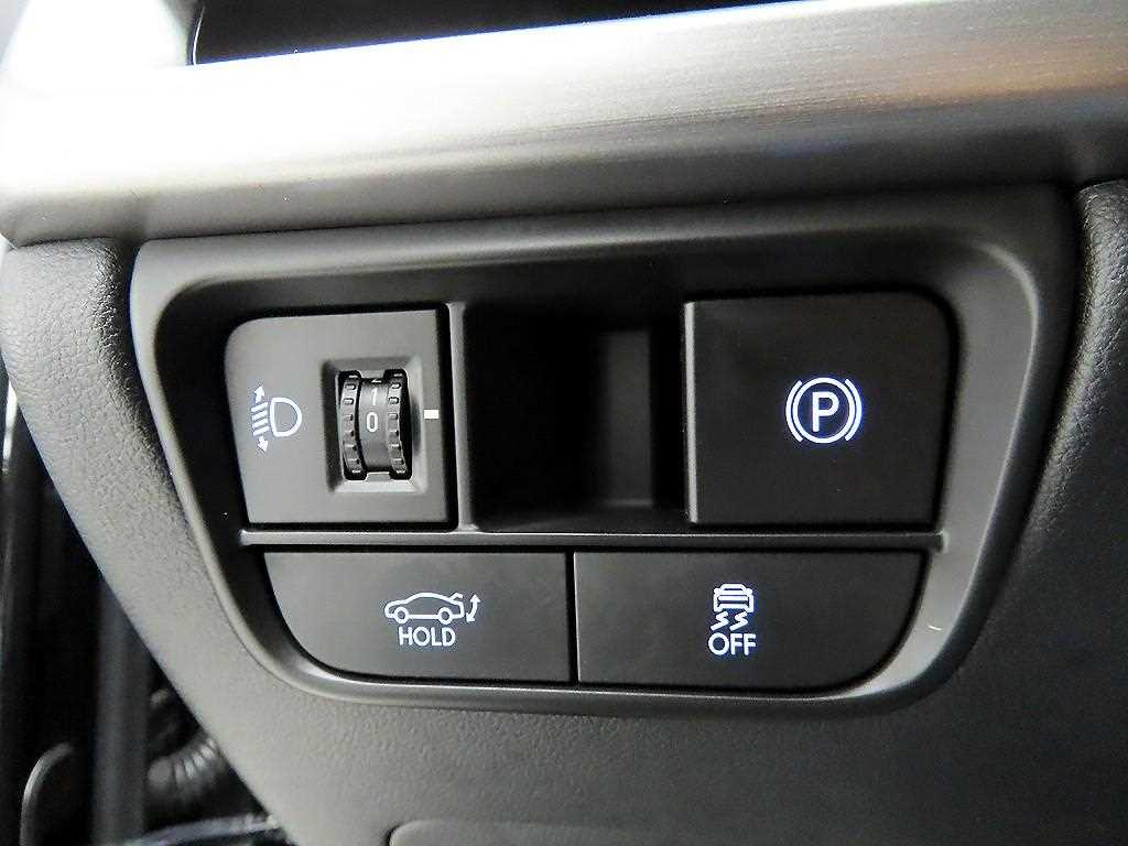 HYUNDAI Grandeur - Vista 12
