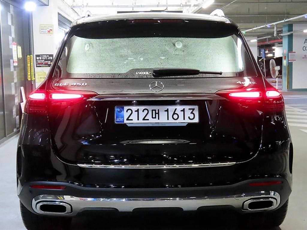 Mercedes Benz GLE Class - Vista 5