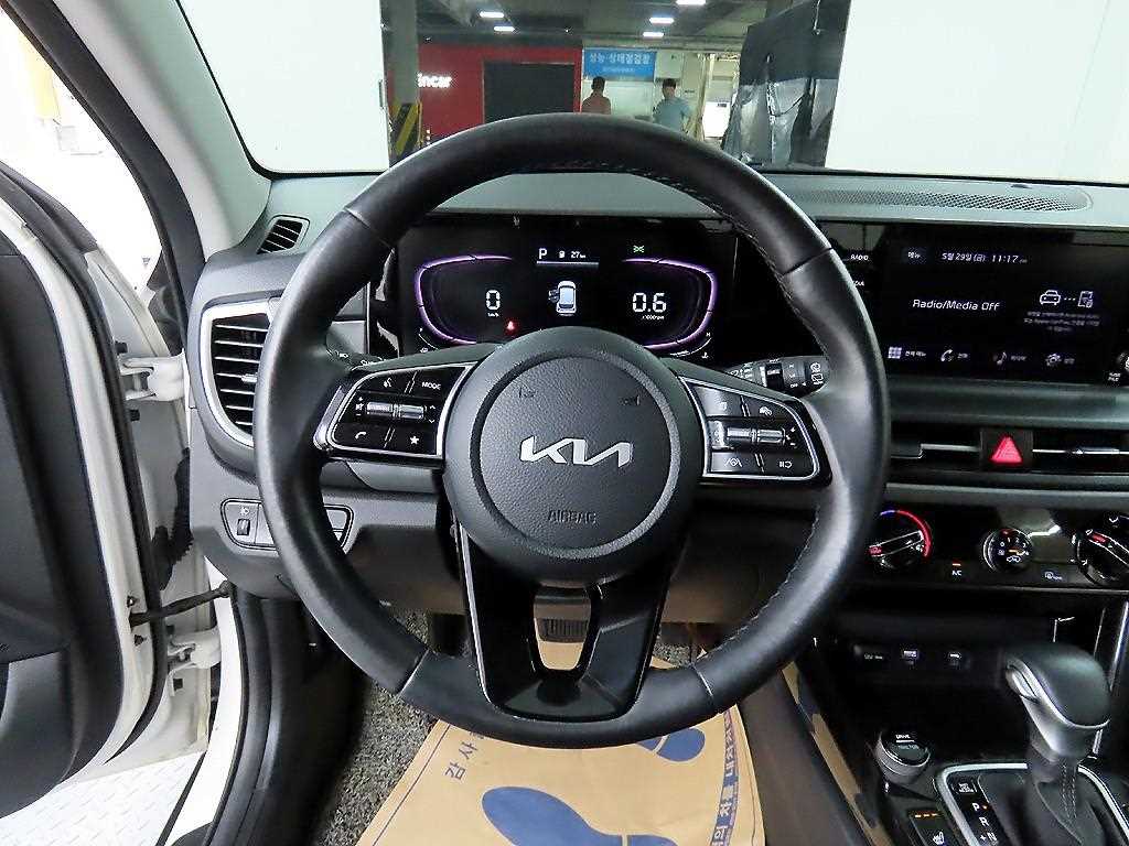 KIA Seltos - Vista 9