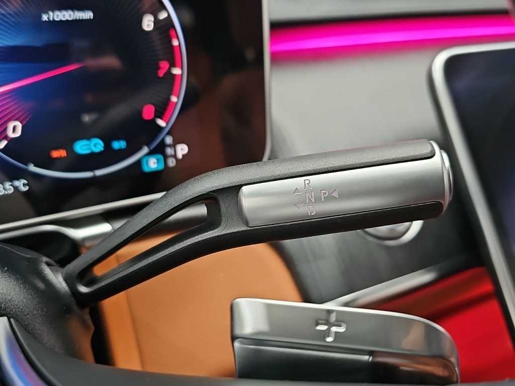 Mercedes Benz S Class - Vista 8
