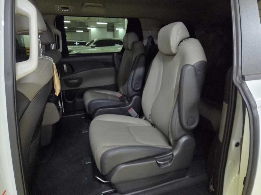 KIA Carnival 2025 - Importación desde Corea - HF Imports Iquique - Foto 20