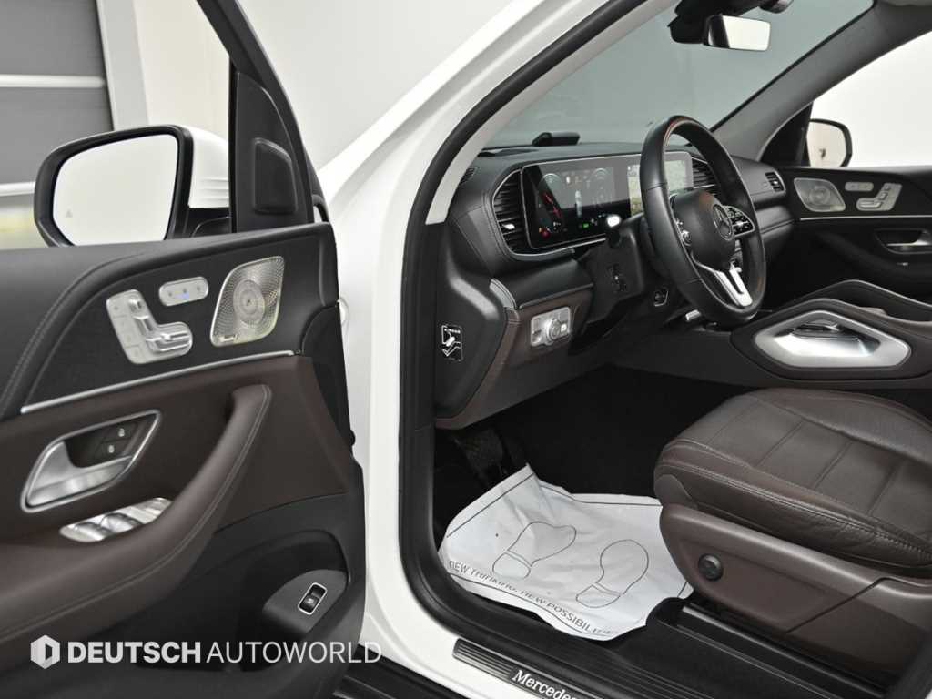 Mercedes Benz GLE Class - Vista 11