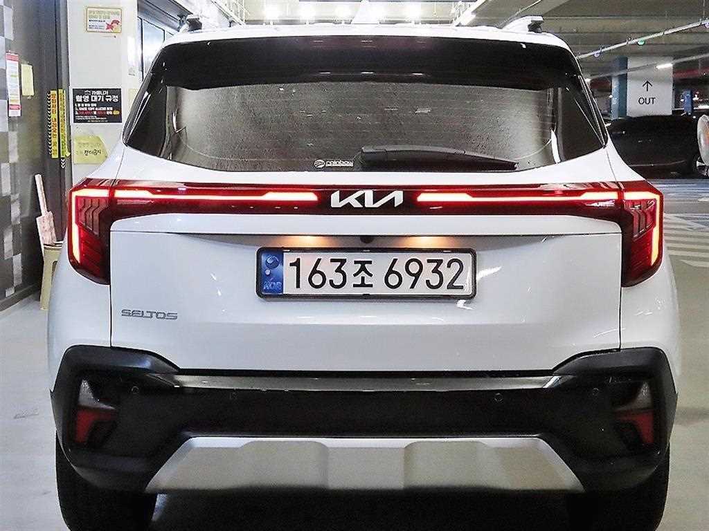 KIA Seltos - Vista 5