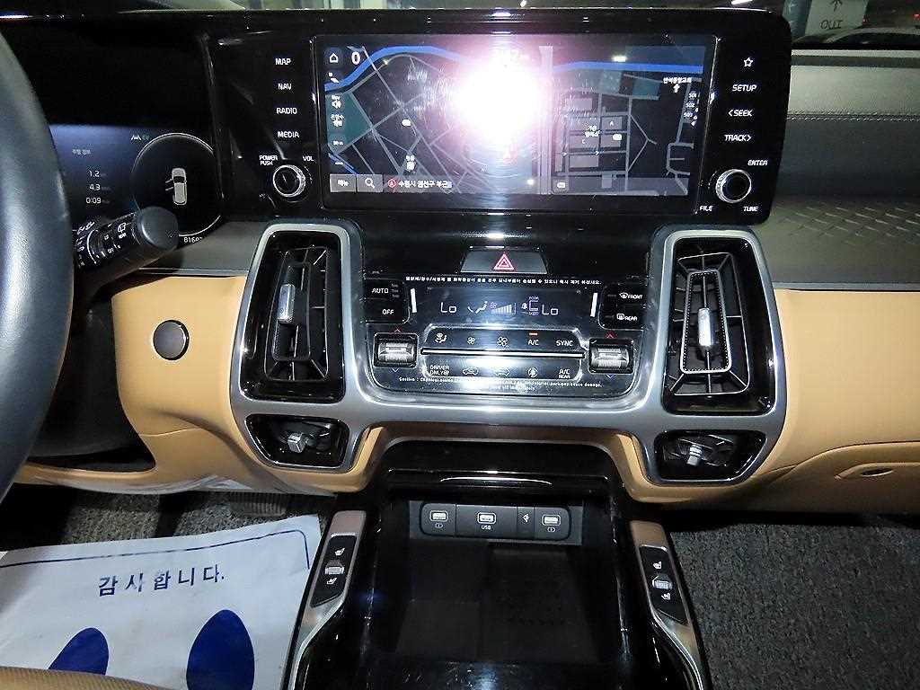 KIA Sorento - Vista 11