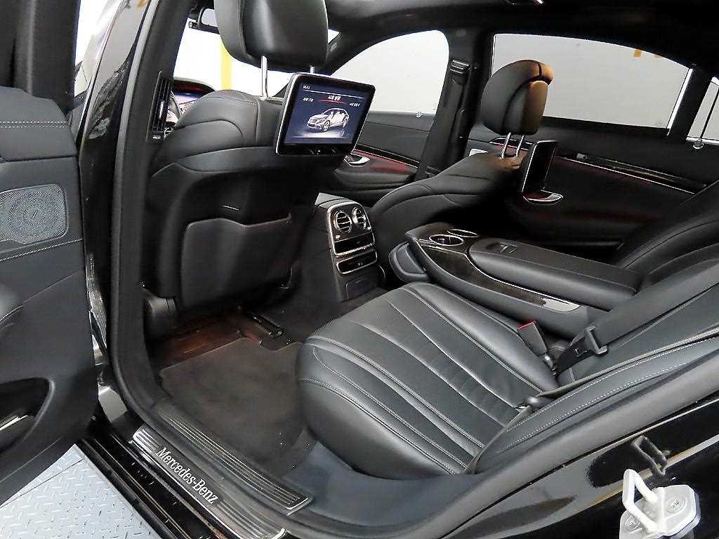 Mercedes Benz S Class - Vista 6