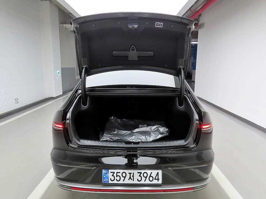 HYUNDAI Grandeur - Vista 5