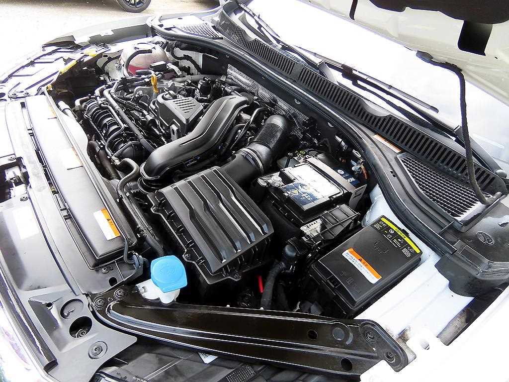 Volkswagen Jetta 2023 Blanco - Importación desde Corea - HF Imports Iquique - Foto 19