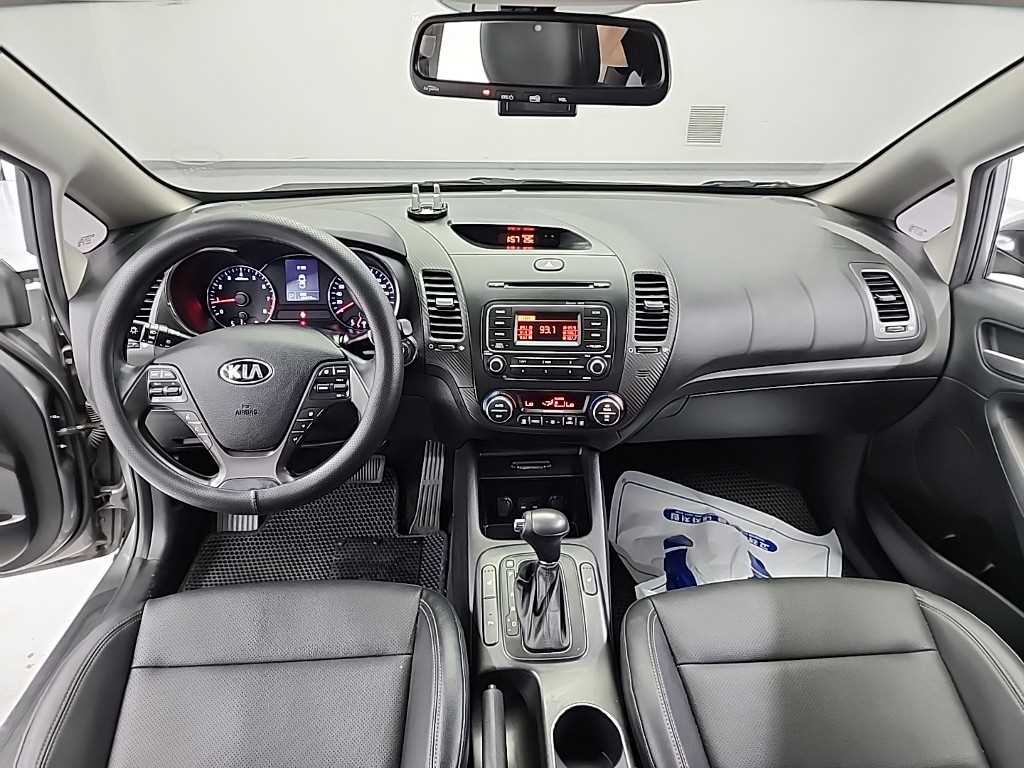 KIA K3 - Vista 7