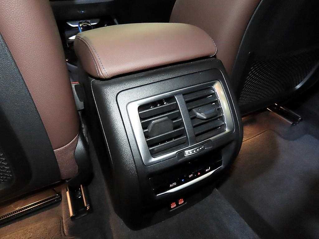 BMW iX3 2022 Blanco - Importación desde Corea - HF Imports Iquique - Foto 14