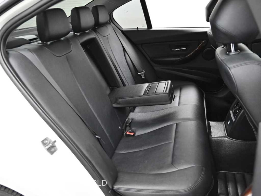 BMW 3 series - Vista 12