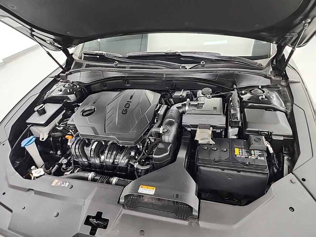 HYUNDAI Grandeur - Vista 5