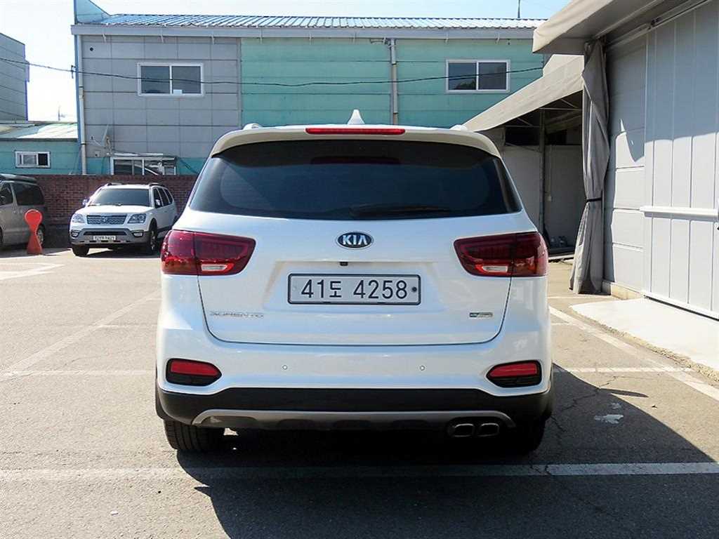 KIA Sorento - Vista 3