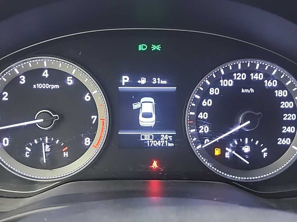 HYUNDAI Grandeur - Vista 6