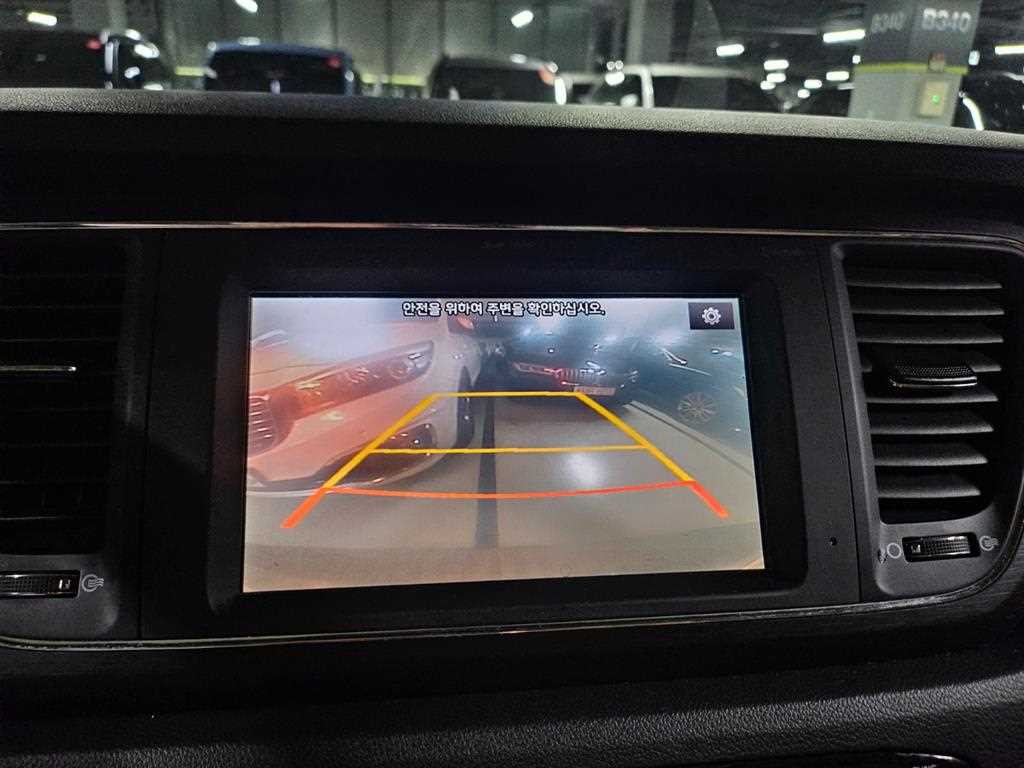 KIA Carnival 2017 Negro - Importación desde Corea - HF Imports Iquique - Foto 13