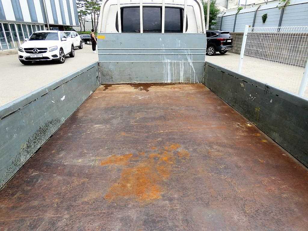 Small Truck Cargo (small) - Vista 5