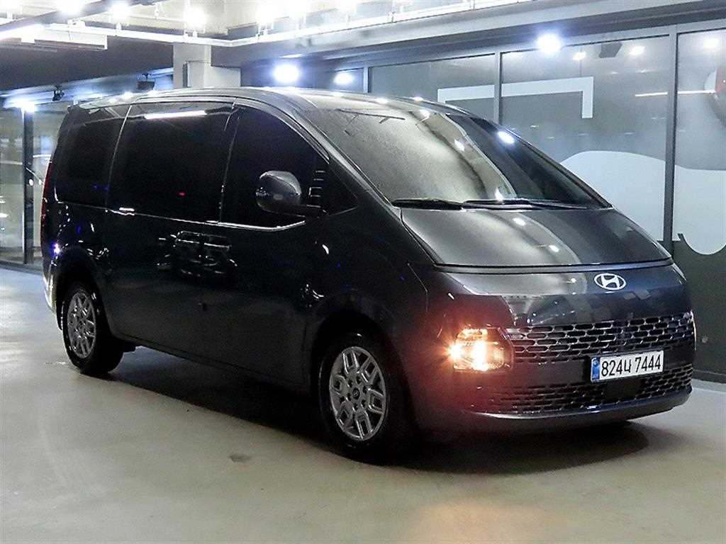 HYUNDAI Staria 2025 - Importación desde Corea - HF Imports Iquique - Foto 1