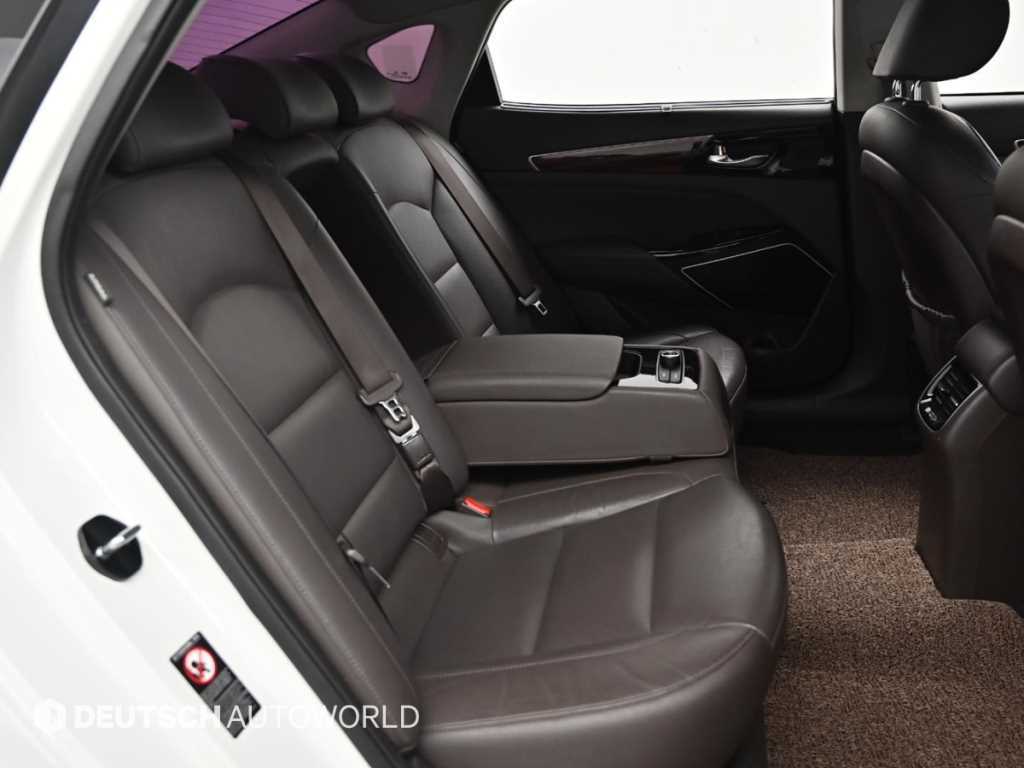 KIA K7 - Vista 12