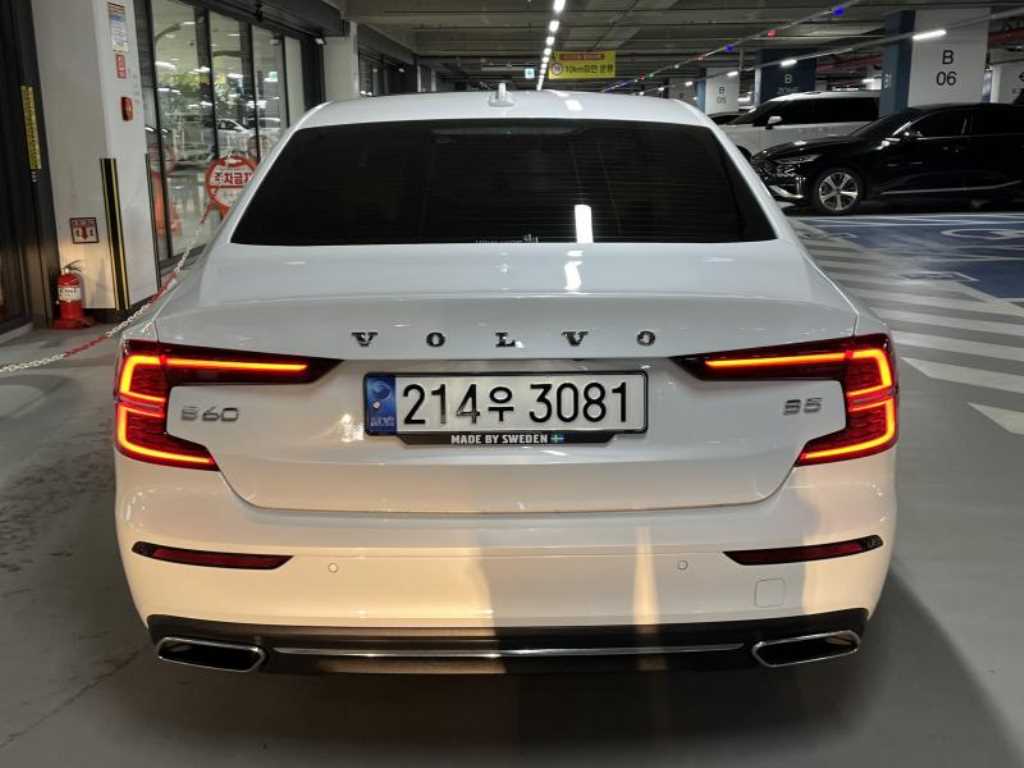 Volvo S60 - Vista 5
