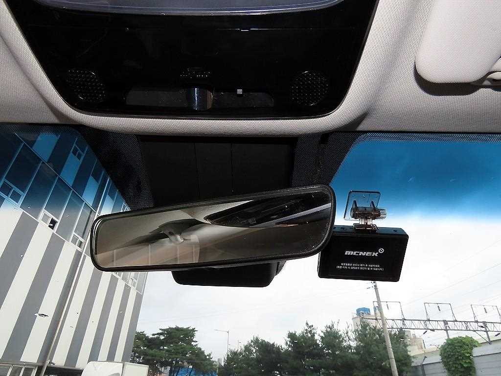 HYUNDAI Staria 2022 Gris - Importación desde Corea - HF Imports Iquique - Foto 15
