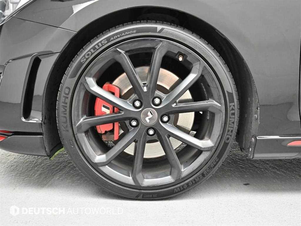 HYUNDAI Veloster - Vista 6