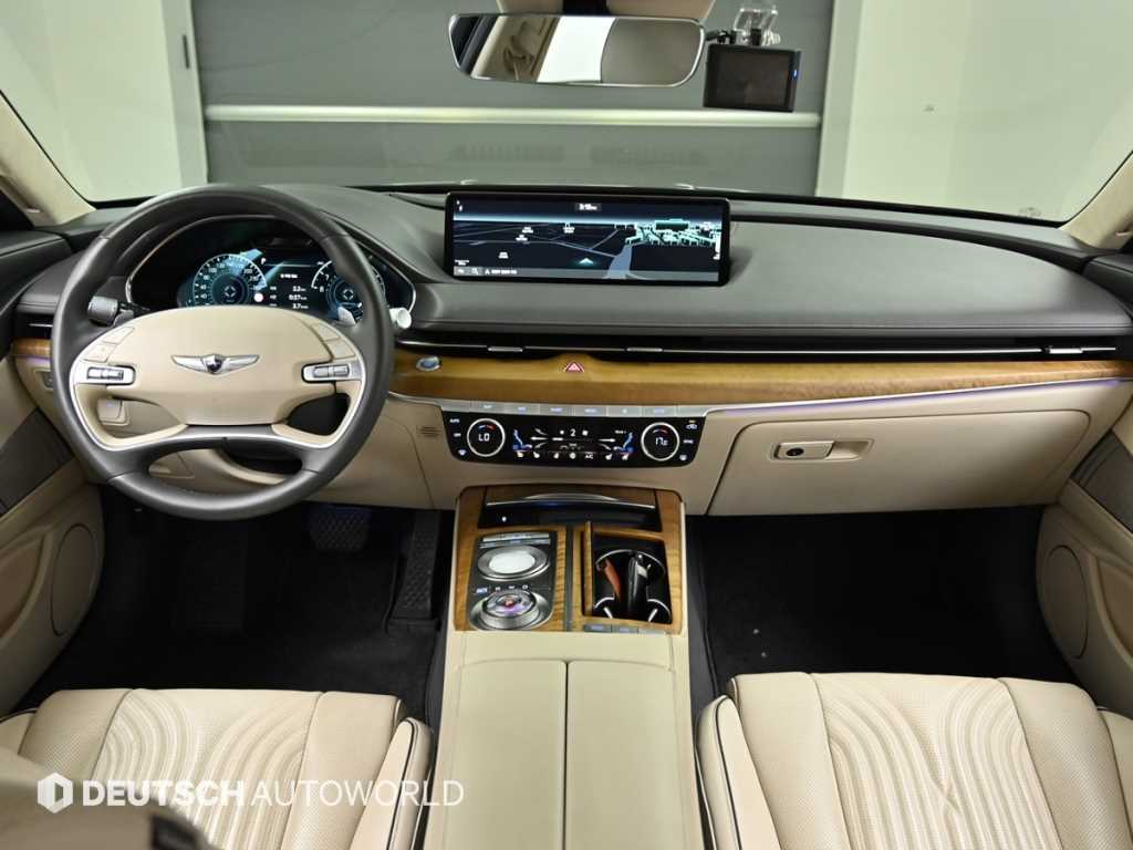 Genesis G80 - Vista 8