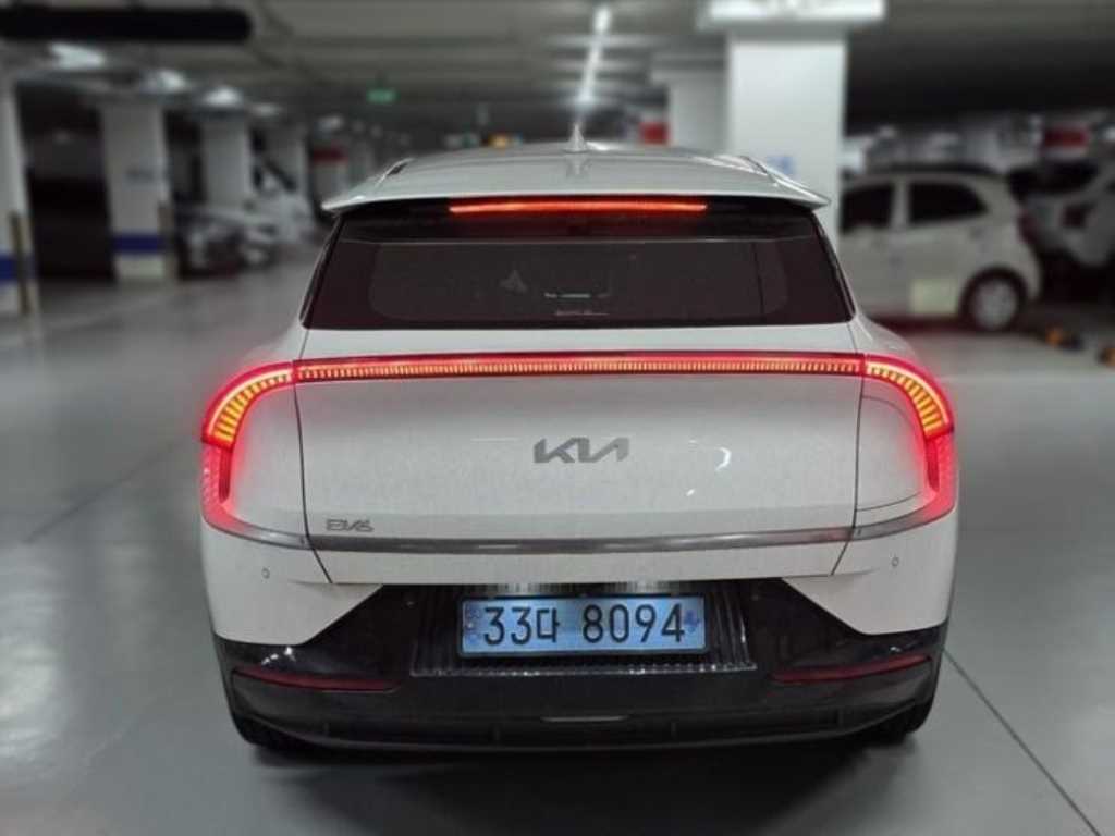 KIA EV6 - Vista 2