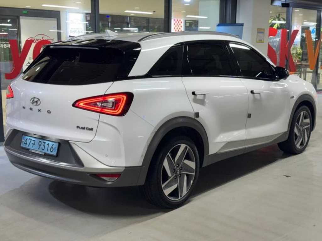 HYUNDAI Nexo - Vista 4