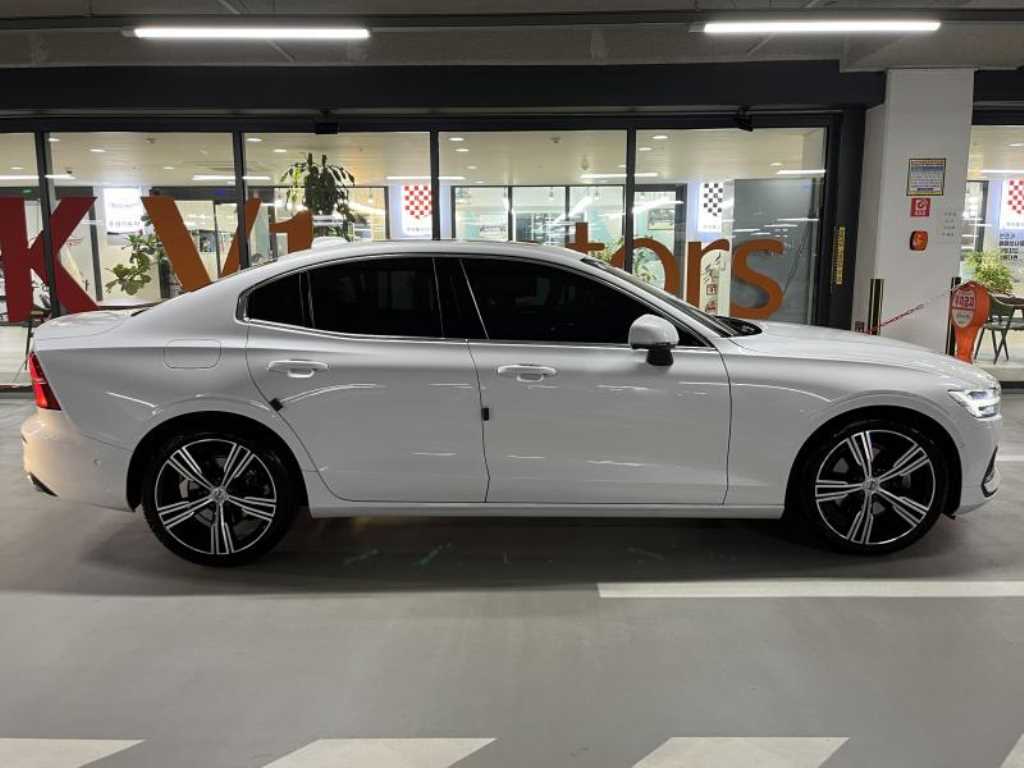 Volvo S60 - Vista 3