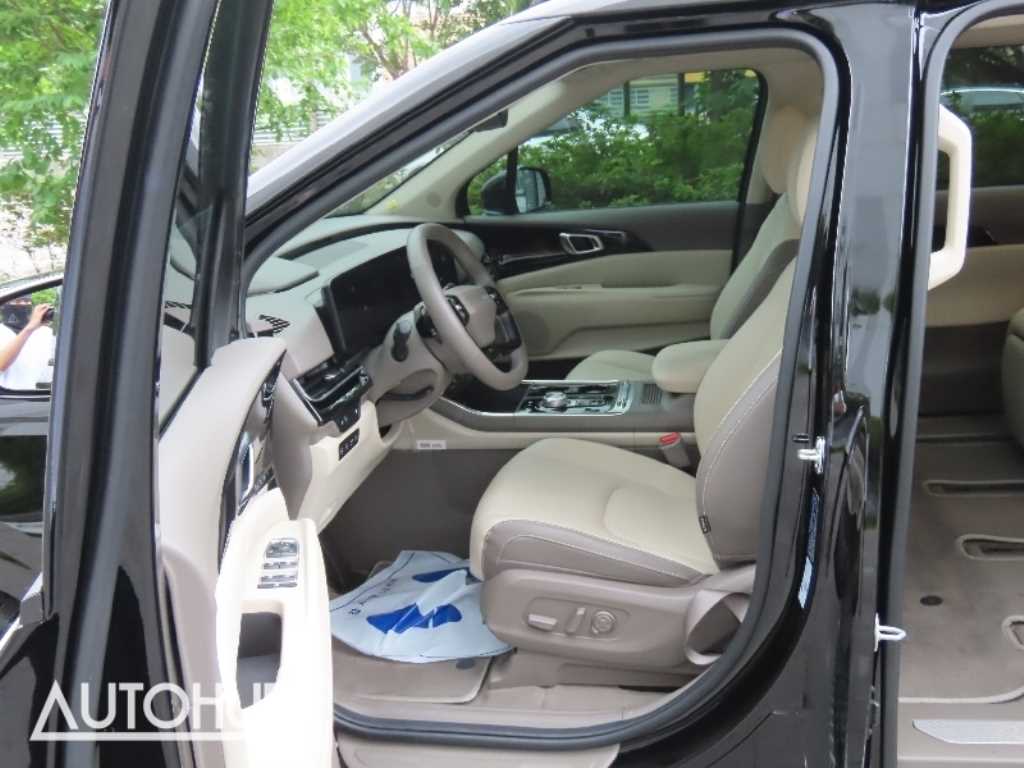 KIA Carnival 2025 Negro - Importación desde Corea - HF Imports Iquique - Foto 13