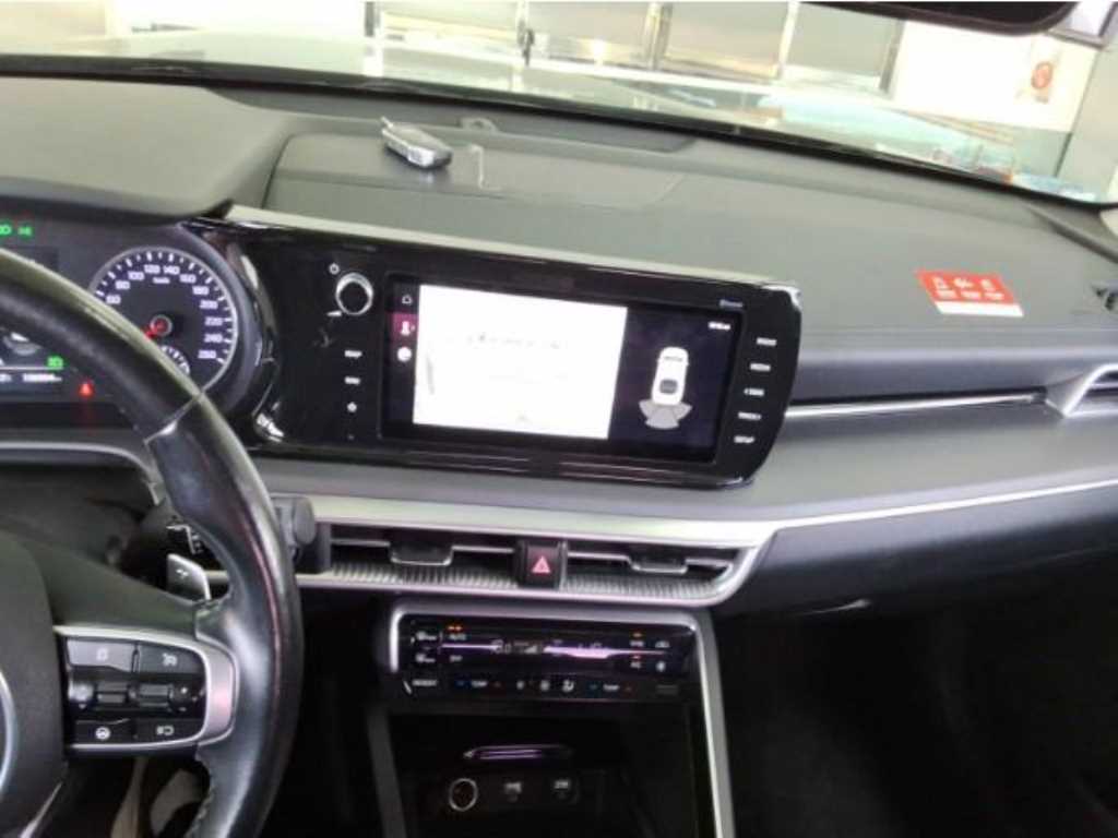 KIA K5 - Vista 8