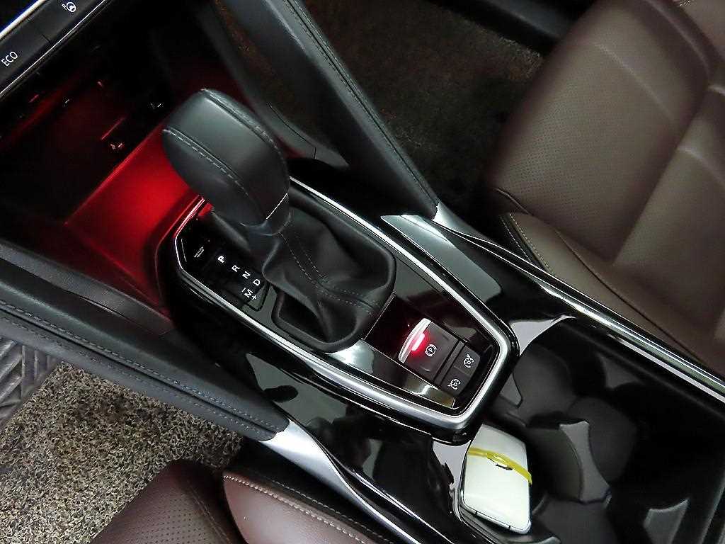 SAMSUNG QM6 - Vista 10