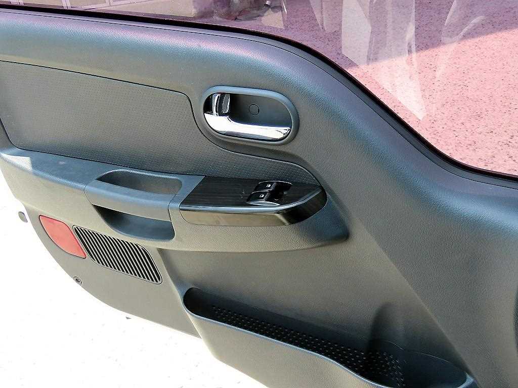 Small Truck Top_Integrated Top Powergate - Vista 12