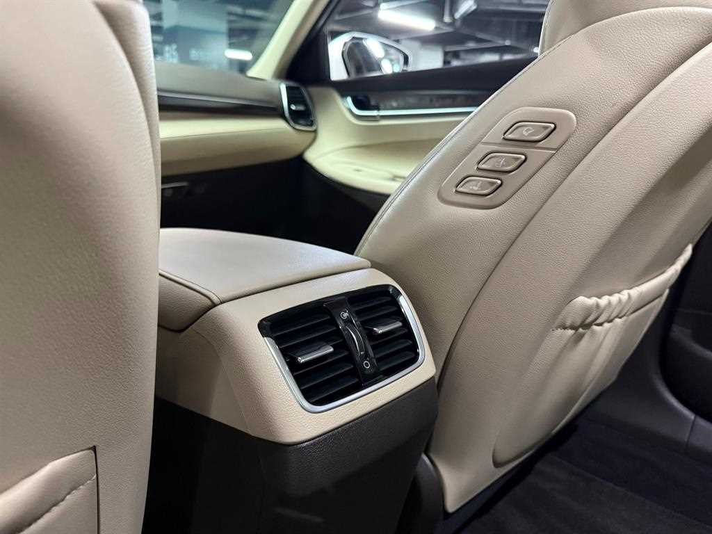 HYUNDAI Grandeur 2019 Blanco - Importación desde Corea - HF Imports Iquique - Foto 18