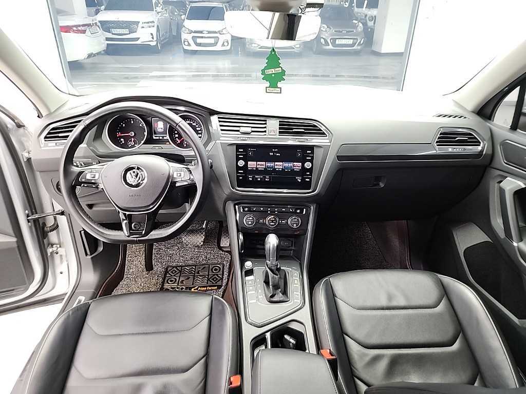 Volkswagen Tiguan - Vista 7