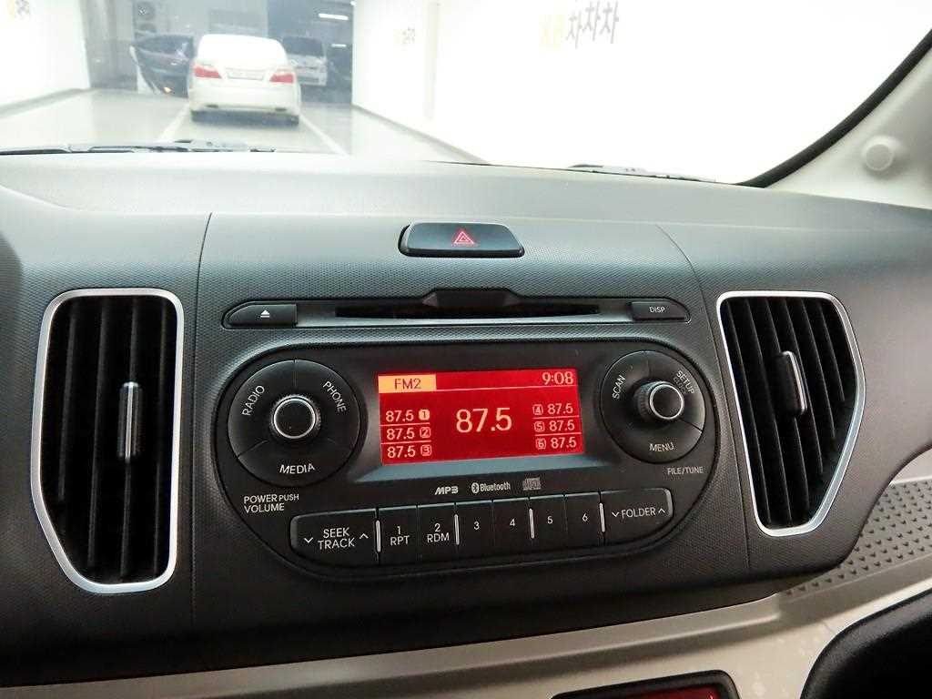KIA Ray - Vista 8