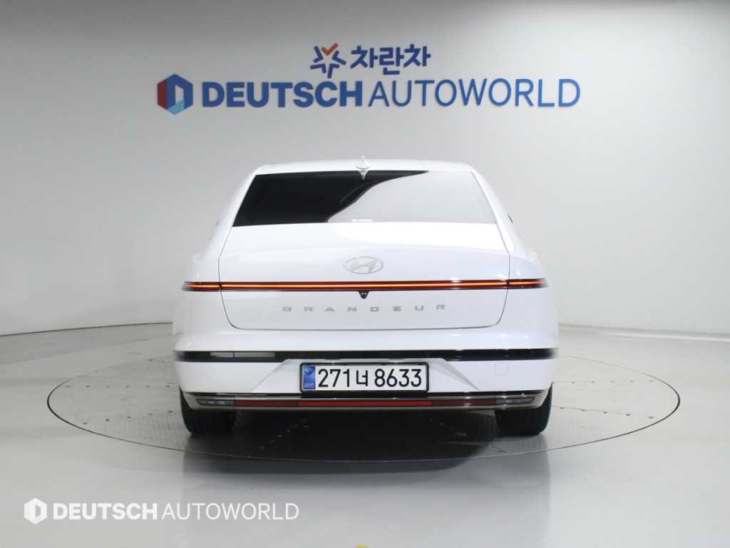 HYUNDAI Grandeur - Vista 4