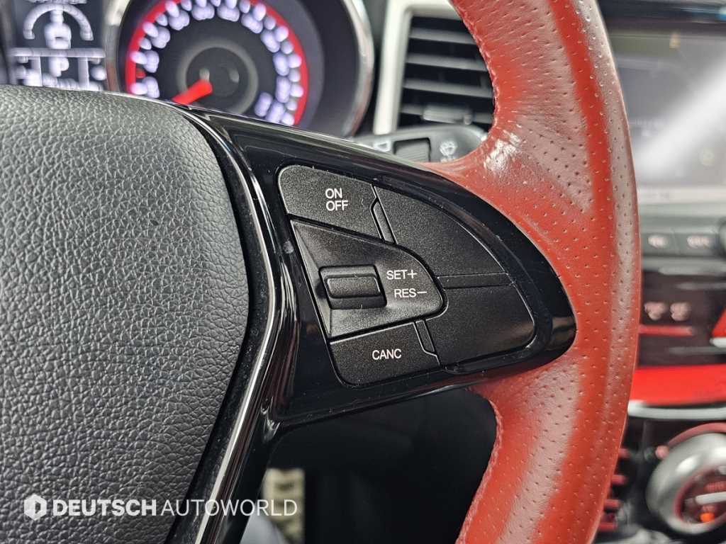 Ssangyong Tivoli 2015 Rojo - Importación desde Corea - HF Imports Iquique - Foto 17