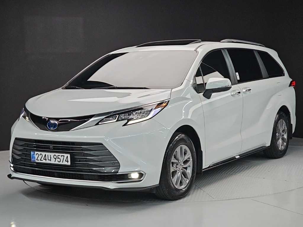 Toyota Siena 2024 Blanco - Importación desde Corea - HF Imports Iquique - Foto 1