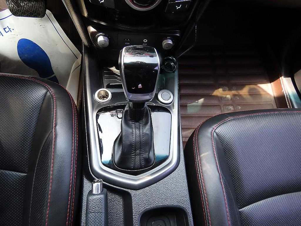 Ssangyong Tivoli - Vista 10