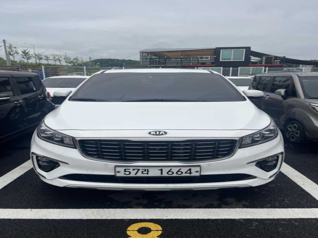 KIA Carnival 2019 Blanco - Importación desde Corea - HF Imports Iquique - Foto 1