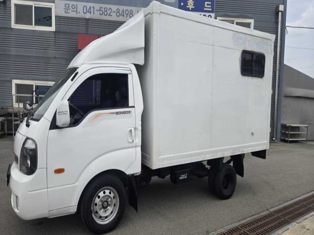 Small Truck Cargo (small) - Vista 4