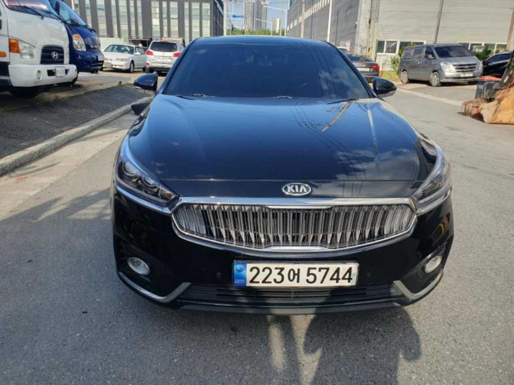 KIA K7 2018 Negro - Importación desde Corea - HF Imports Iquique - Foto 1
