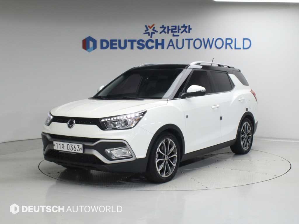 Ssangyong Tivoli - Vista 2