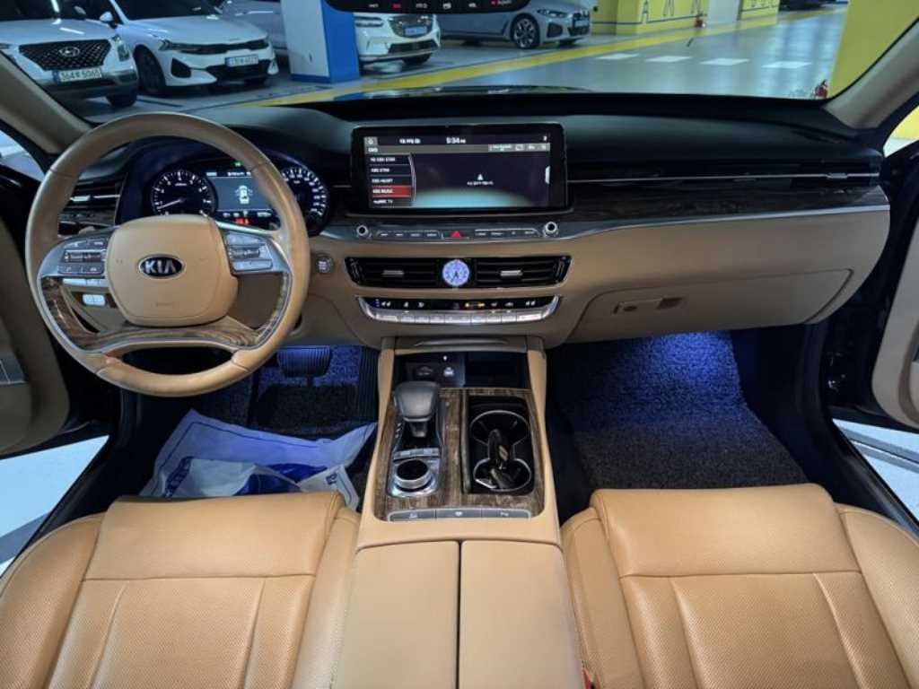 KIA K9 - Vista 6
