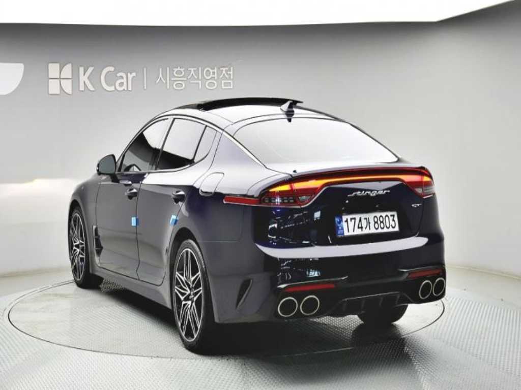 KIA Stinger - Vista 4