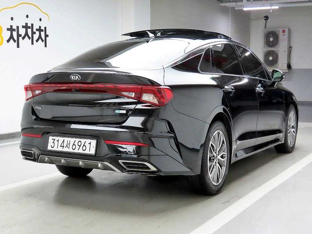 KIA K5 - Vista 4