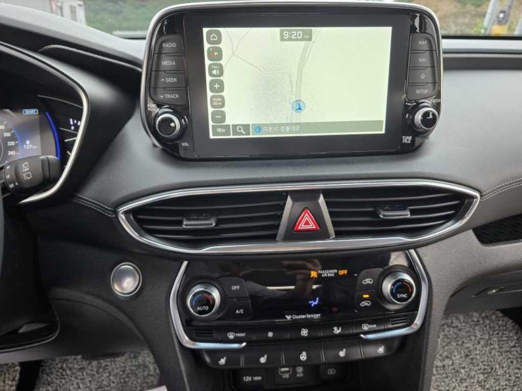 HYUNDAI Santa Fe - Vista 11
