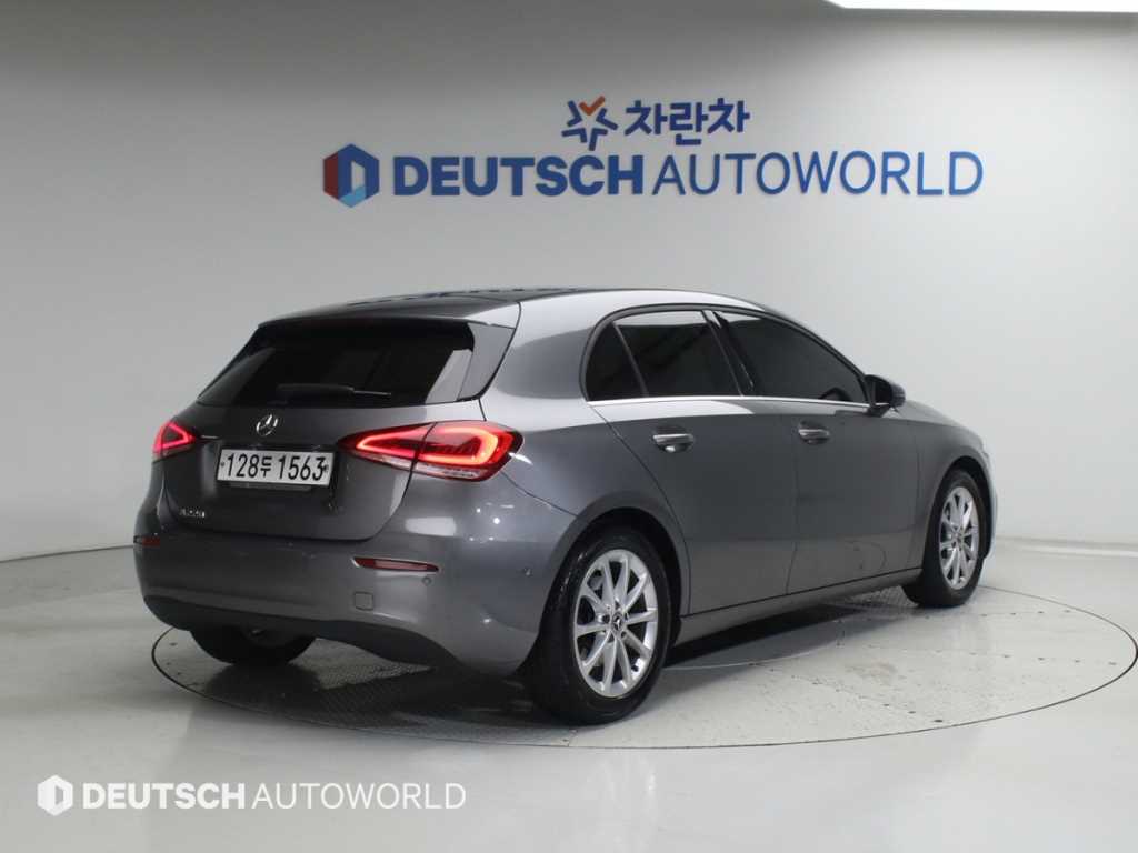 Mercedes Benz A Class - Vista 2
