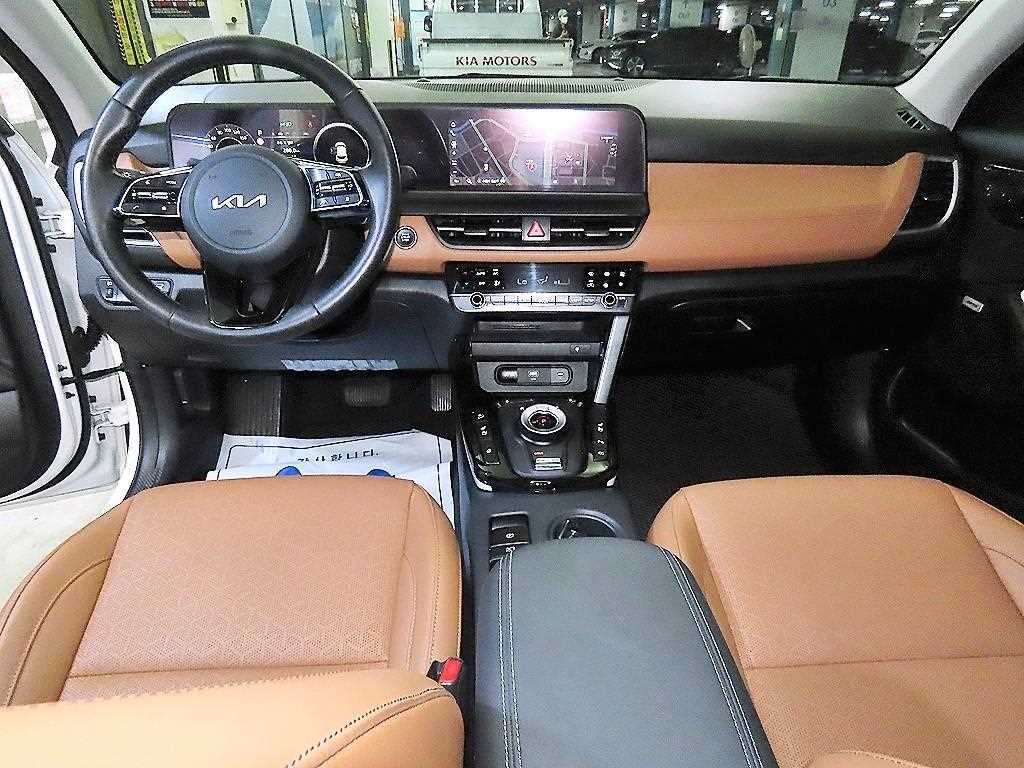 KIA Seltos - Vista 10