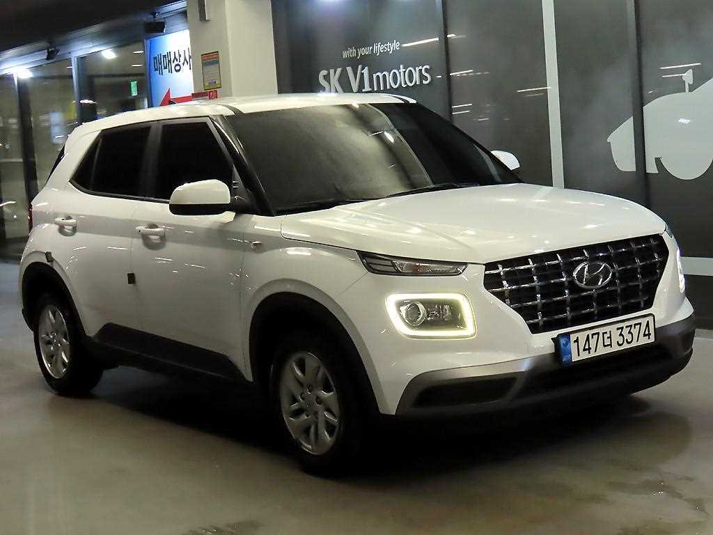 HYUNDAI Venue 2020 Blanco - Importación desde Corea - HF Imports Iquique - Foto 1